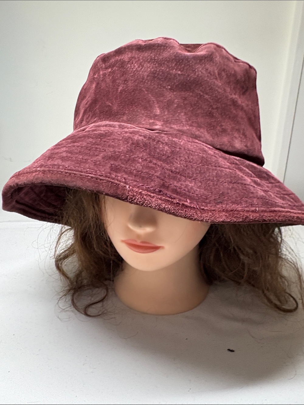 Wilsons Leather Burgundy Leather Bucket Hat Size XL